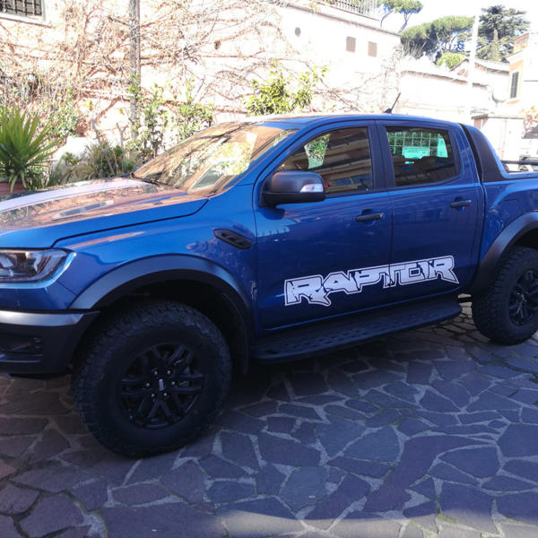 ford raptor pellicole per rivestimento per auto luxury wrap roma 00007 - Luxury Wrap