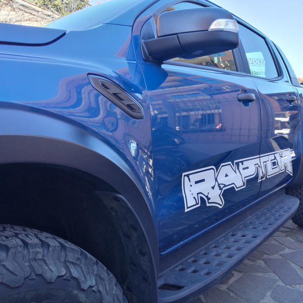 ford raptor pellicole per rivestimento per auto luxury wrap roma 00009 - Luxury Wrap