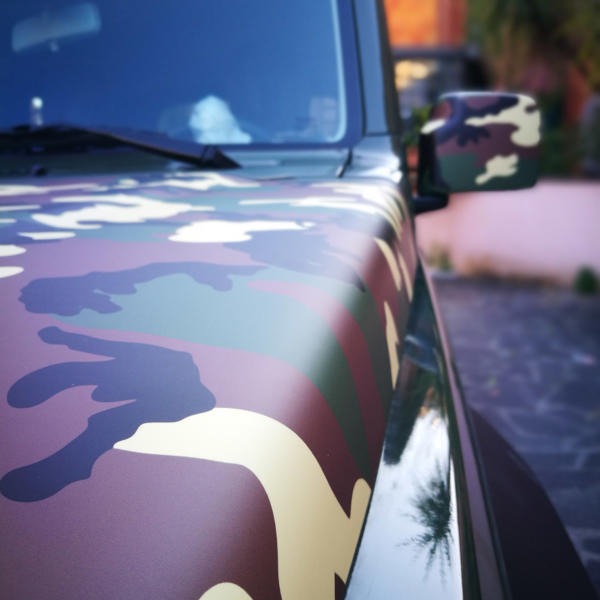 suzuky jimmy camouflage pellicole per rivestimento per auto luxury wrap roma 00013 - Luxury Wrap