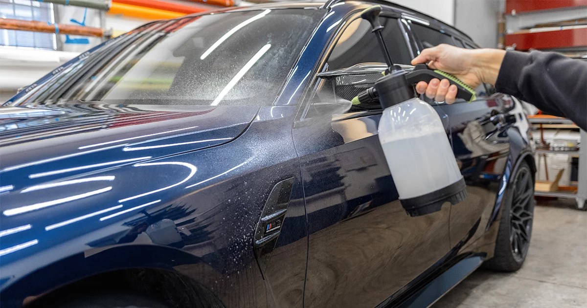 manutenzione della pellicola protettiva trasparente auto